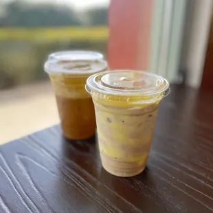 Egg coffee and Hojicha tea typhoon