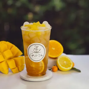 You can't go wrong with our Fruit Tea Series in summer time