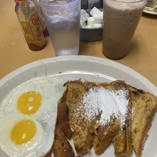 Cinnamon raisin French toast
