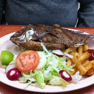 Mojarra frita