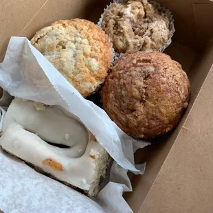 Muffins &amp; cinnamon rolls