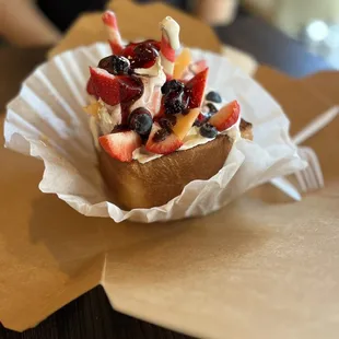 Strawberry Dreaming Gelato Honey Toast