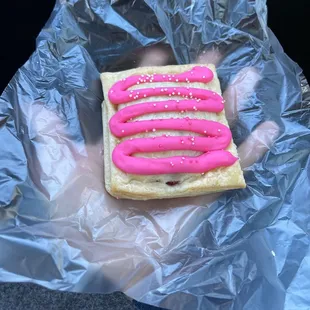 The pop tart (raspberry filling)