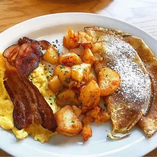 The Traditional Breakfast, served with Sourdough or Toast