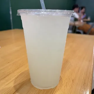 Lemonade (16oz)