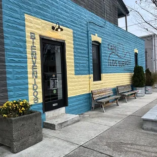 the front of the restaurant