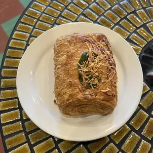 Spinach and feta croissant