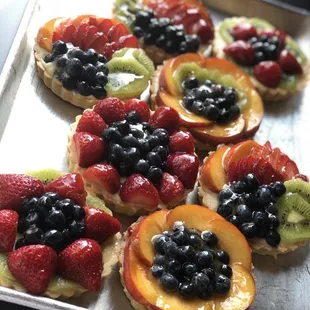 Fresh Fruit Tarts