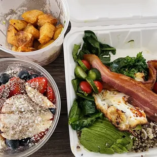 Brekkie Bowl (to the right) with bacon and crispy eggs &amp; brioche / Madeline Dragon Smoothie Bowl (bottom left) / Potatoes (upper left)