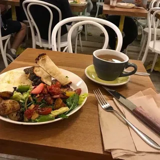 Madeline Breakfast Plate