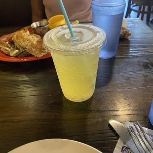 Fruit fizz mango lemon
