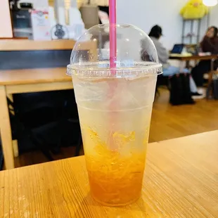 Honey quince iced tea
