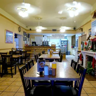 Our business hours are Monday to Thursday 11:00 am to 7:30 pm Friday Saturday 11:00 am to 8:00 pm Phone Number- (352) 754 - 2822.