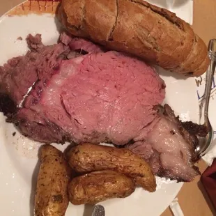 Prime Rib, Fingerling Potatoes, and Multi Grain bread from Dinner Buffet