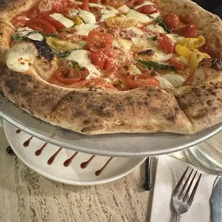 -Crushed Tomato Pizza