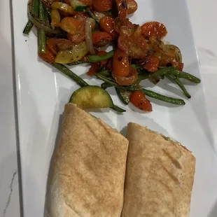 Falafel Sandwich with steamed vegetables. Yum!