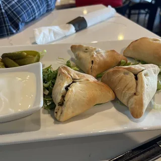 Spinach Pies (4 Pieces)
