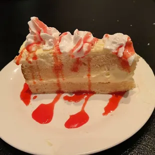 Limoncello Mascarpone Mousse Cake