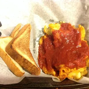 Lasagna, salad, and toast $6.99