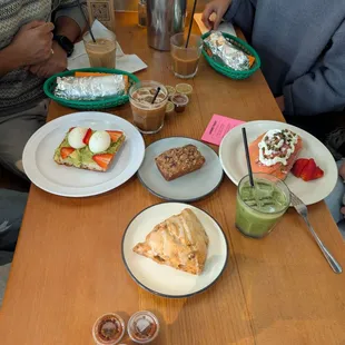 Pastries, breakfast burritos, avocado toast, lox toast, coffee drinks.