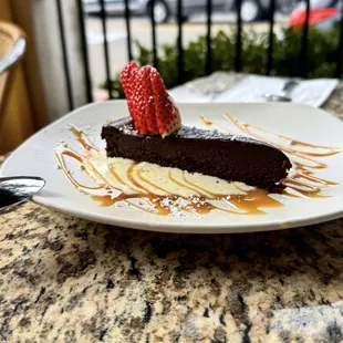 Flourless Chocolate Cake....very good !