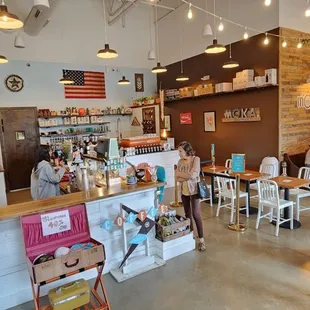 a group of people in a coffee shop