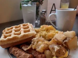 Knead Community Cafe