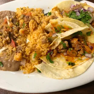 2 Street tacos platter