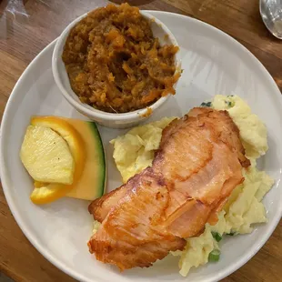 Smoked Salmon Scramble
