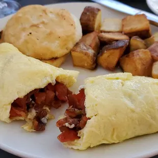 Bacon, Tomato &amp; Blue Omelette $18