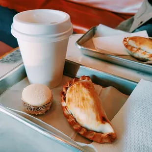 Cafe Con Leches