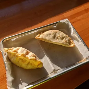 Jamon Y Queso Empanada