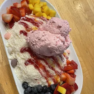 Fruit shaved ice