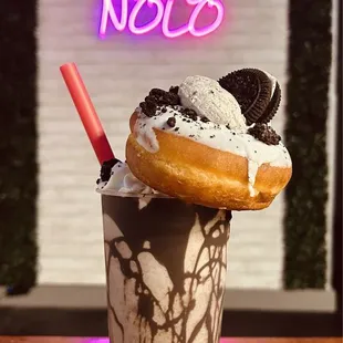 Oreo cookie shake