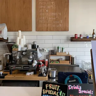 Drink menu - April 2024