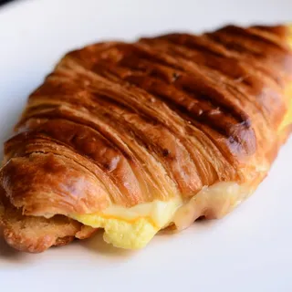 Croissant Sandwich-Egg & Cheese