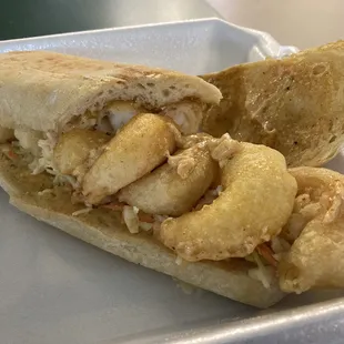 Shrimp po' boy