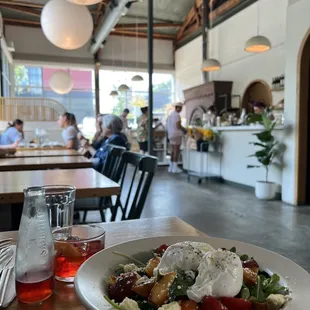 Heirloom salad with added eggs