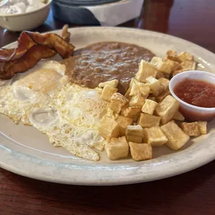 Classic Breakfast Plate