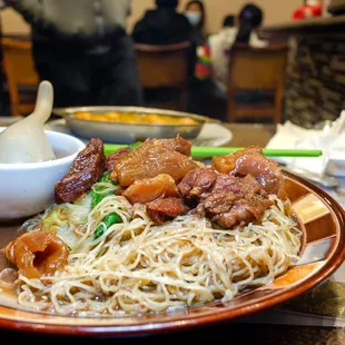beef stew braised noodles $13