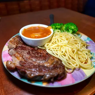 onion ribeye steak with spaghetti $25