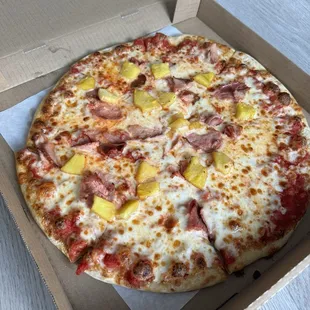 Hawaiian Pizza