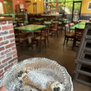 Homemade cannoli $5.99