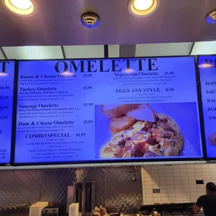 menus for breakfast and lunch