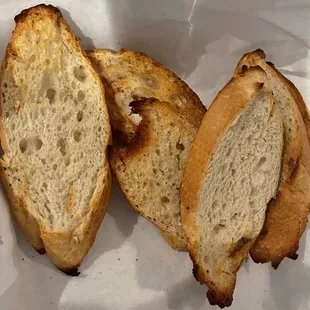 Bread that comes with bruschetta