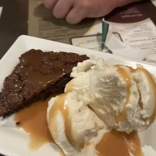 dessert, food