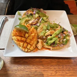 Dos Tacos Barbacoa