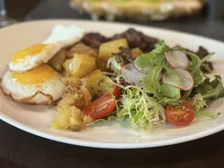 Bacchus Bistro & Wine Bar