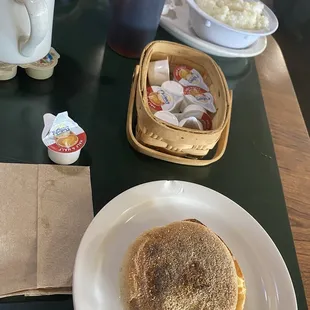 Grits &amp; English muffin