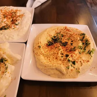 Hummus